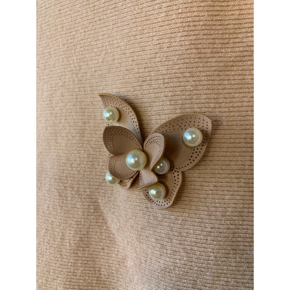 LIV Milano Peach Ribbed V Neck Butterfly Pearl Embellished Sweater Women's M‎ - Picture 4 of 8